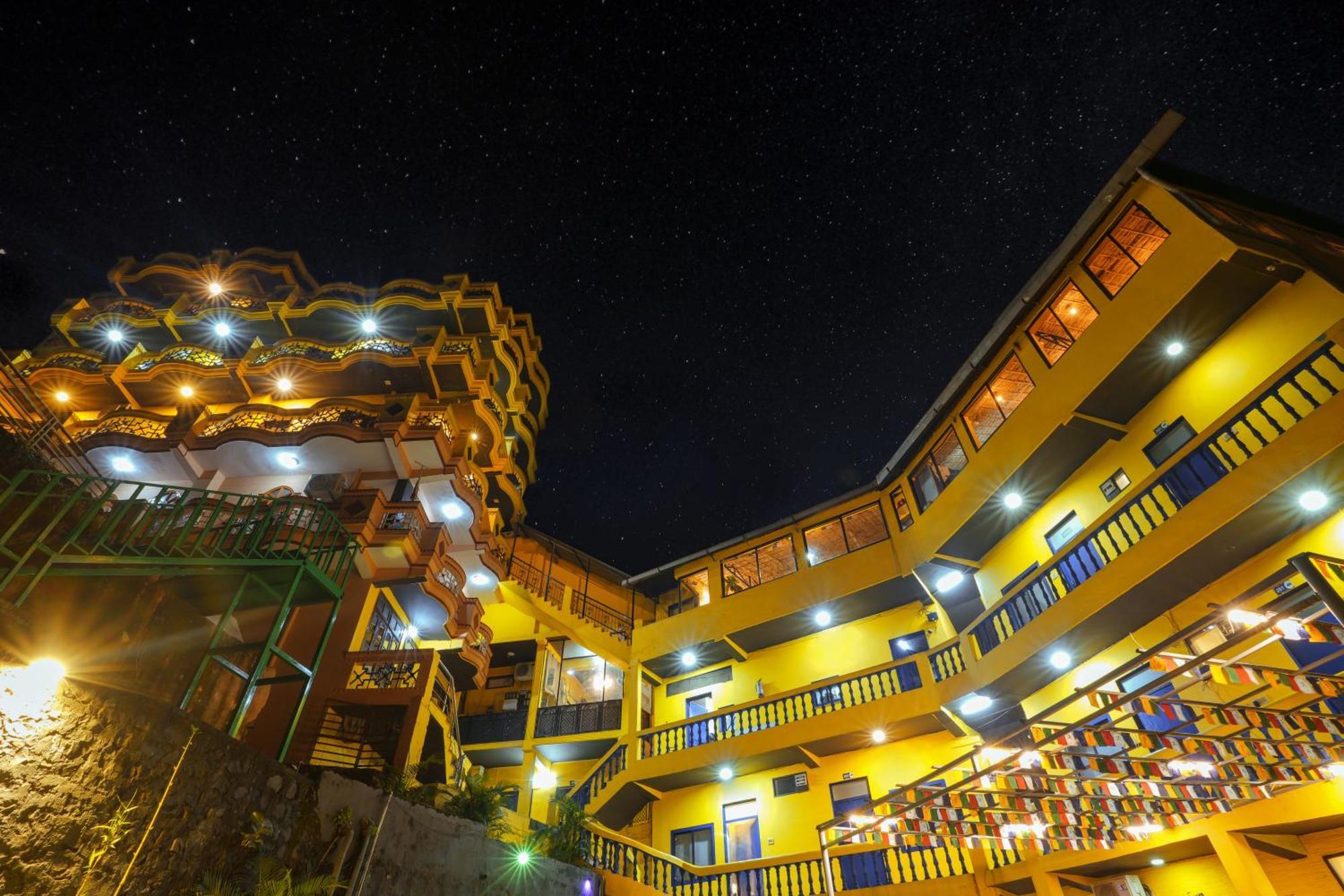 Shalom Backpackers Rishikesh Hostel Exterior photo