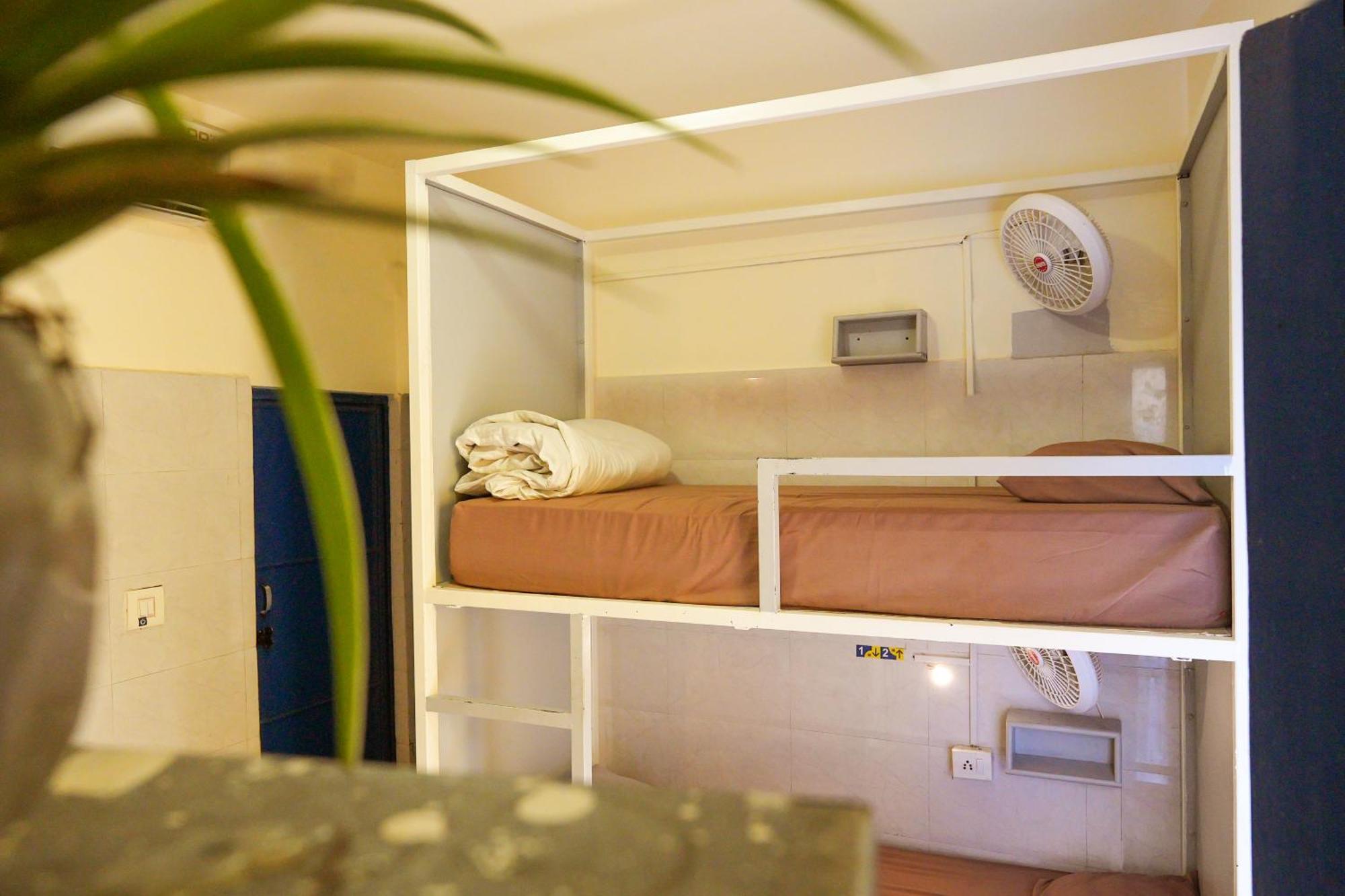 Shalom Backpackers Rishikesh Hostel Exterior photo